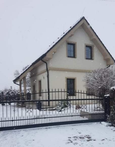 Kimy Home Mojmírovce Exterior foto